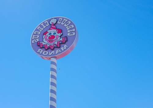 las vegas Circus Manor signage symbol